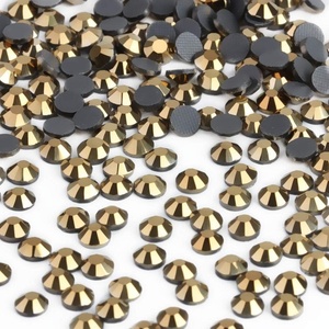 image:imagebeadsland Crystal Hotfix RhinestoneMachine Cut Stone 1440pcspkg VioletSS103mmAurum