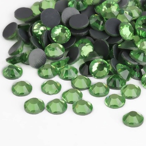 image:imagebeadsland Crystal Hotfix RhinestoneMachine Cut Stone 1440pcspkg VioletSS103mmLight Green